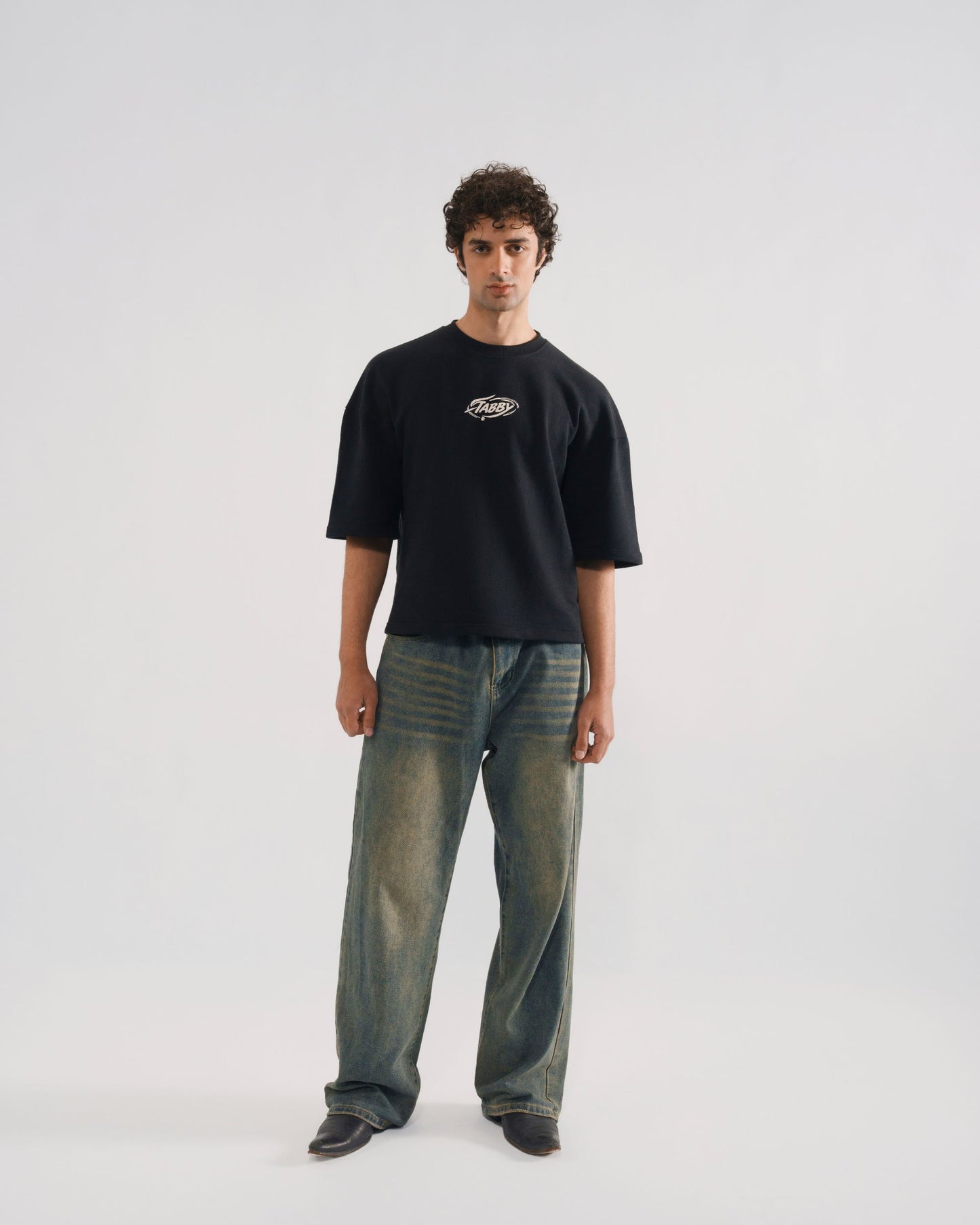 UNTAMED TEE
